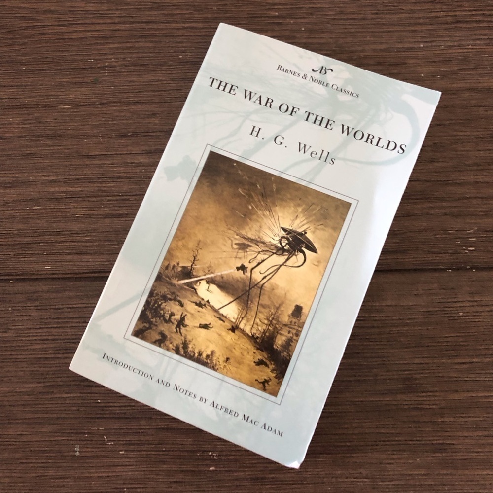 The War of the Worlds by: H.G. Wells paperback book